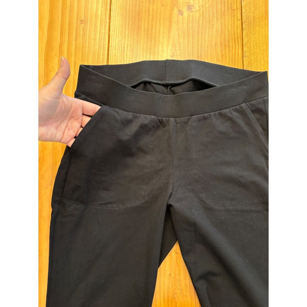 Torrid Womens Black Flare Leg Yoga Pants Plus Size 1 Pockets NWOT - Picture 4 of 10